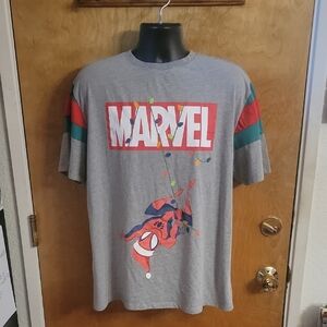 Disney Marvel 2021 Christmas Spider-Man Shirt Size Large